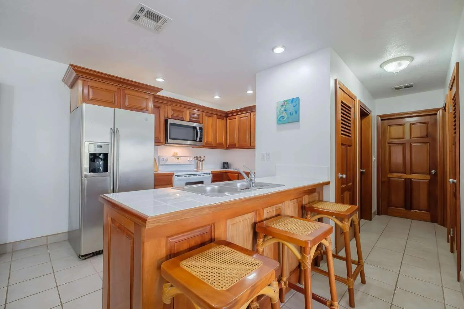 Best Western Grand Baymen Gardens San Pedro  Exterior photo